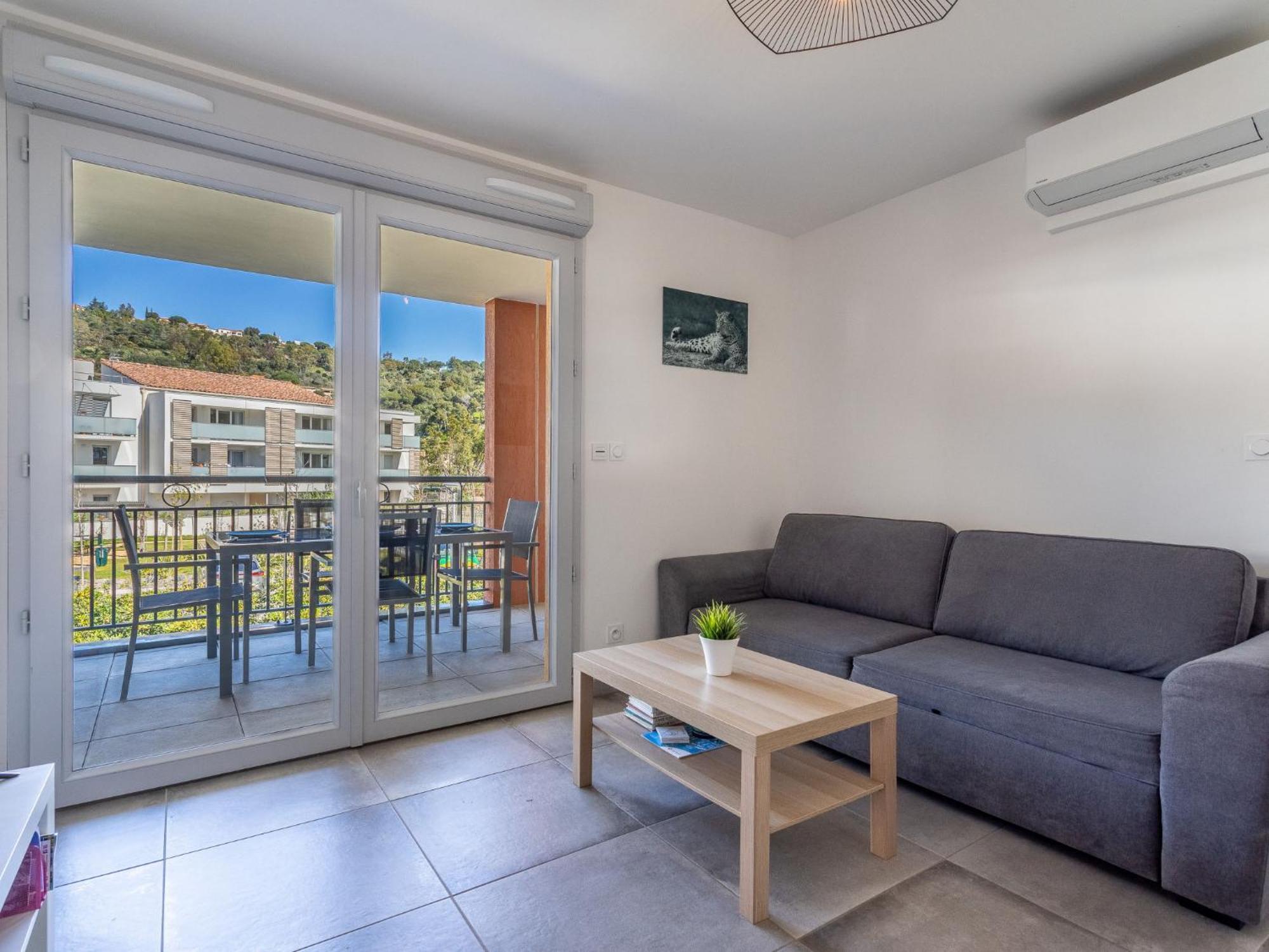 Apartment Le Jardin Du Loderi-2 By Interhome บอร์มส์-เลส์-มิโมซาส์ ภายนอก รูปภาพ
